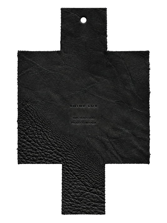BLACK (000)