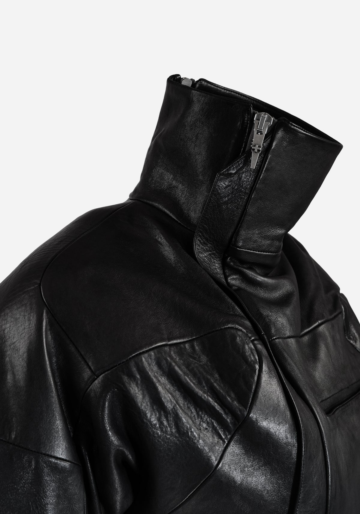 "HEXADRONE" LAYERED BACKZIP TANK LEATHER COLLARED BOMBER JACKET