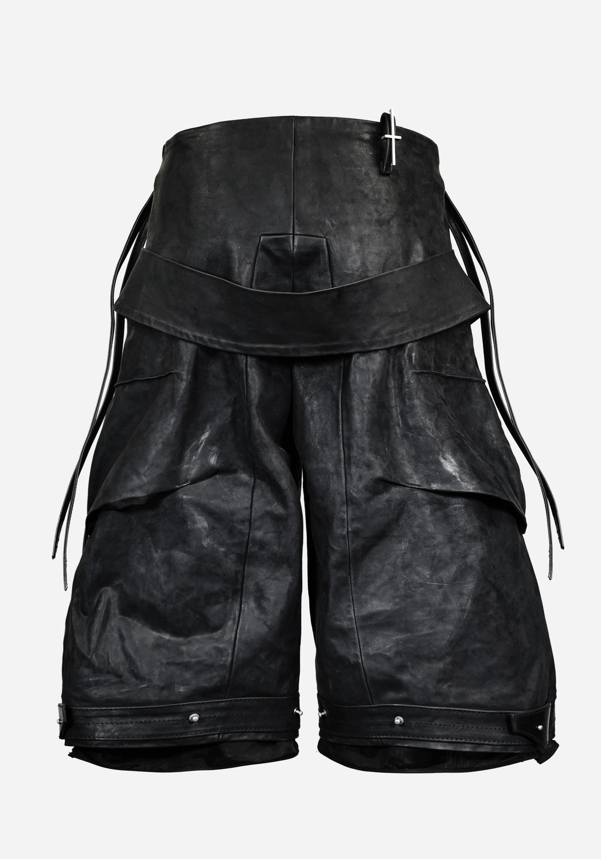 “GALLAN” LAYERED CURSAR BONDAGE NUBUK FENCING MOTOCARGO SHORTS