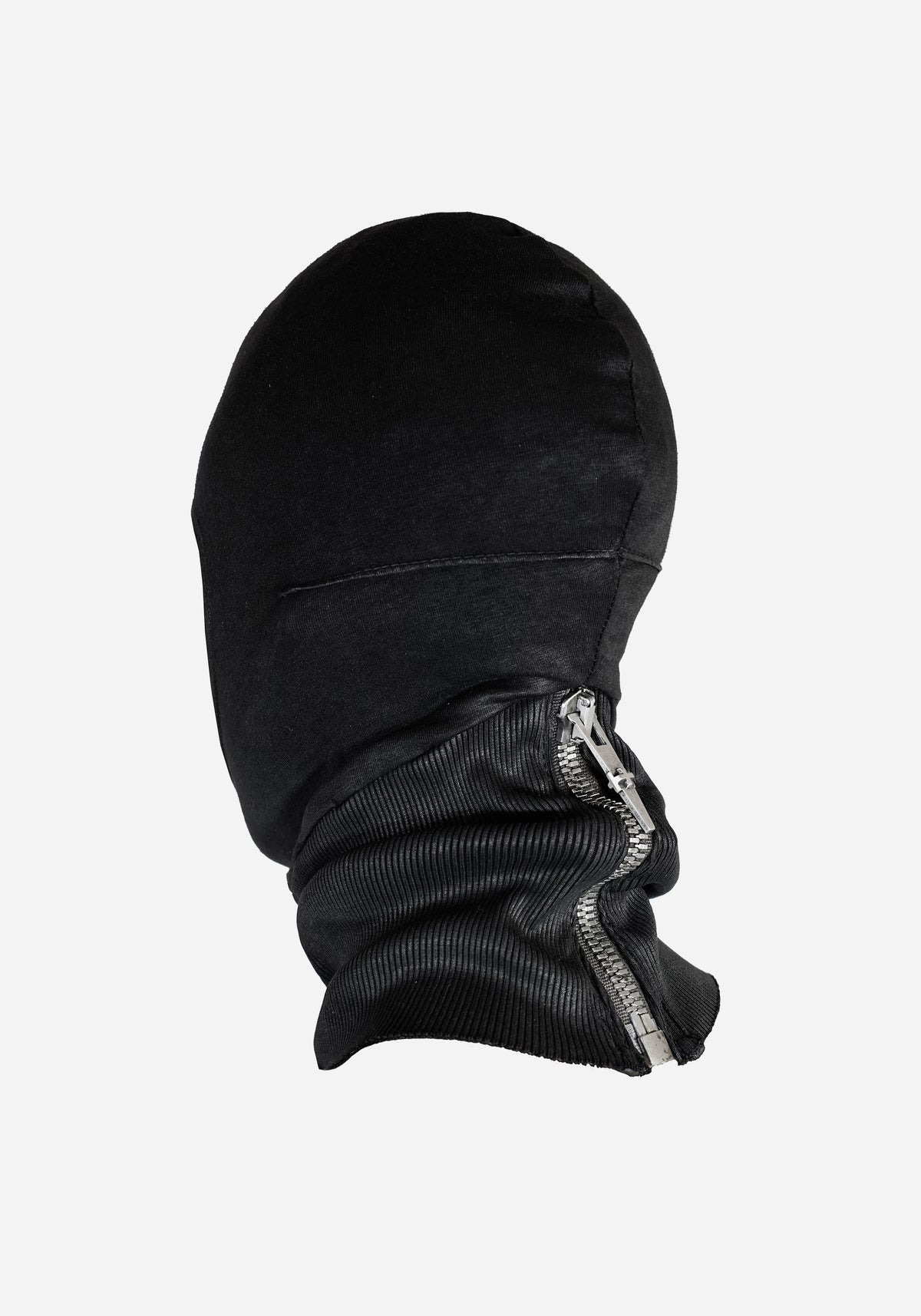 “PLUNGETHO” BACKZIP FLACCID MASK