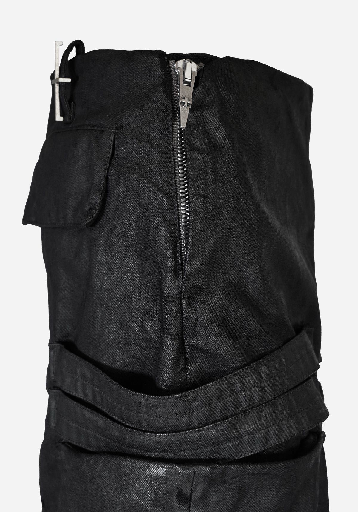“RAMMERTECK” LAYERED DEFENDER CARGO TANK PANTS