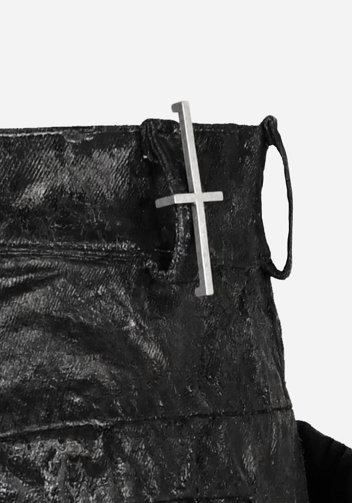 “KNOTTERSTAR” INSERTED KNOT FLARED GLASS DENIM